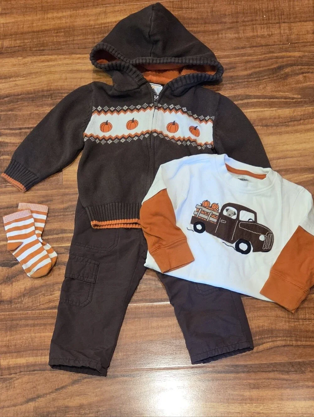 Gymboree EUC 18-24 Pumpkin Sweater Hoodie, Windpants, Long Sleeve Top and Socks